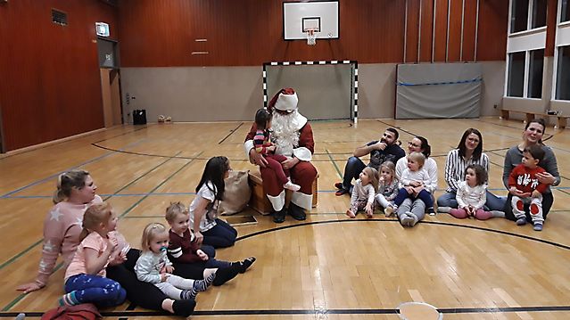 Nikolausfeier 2018 Eltern-Kind-Gruppe Schule Lösenbach